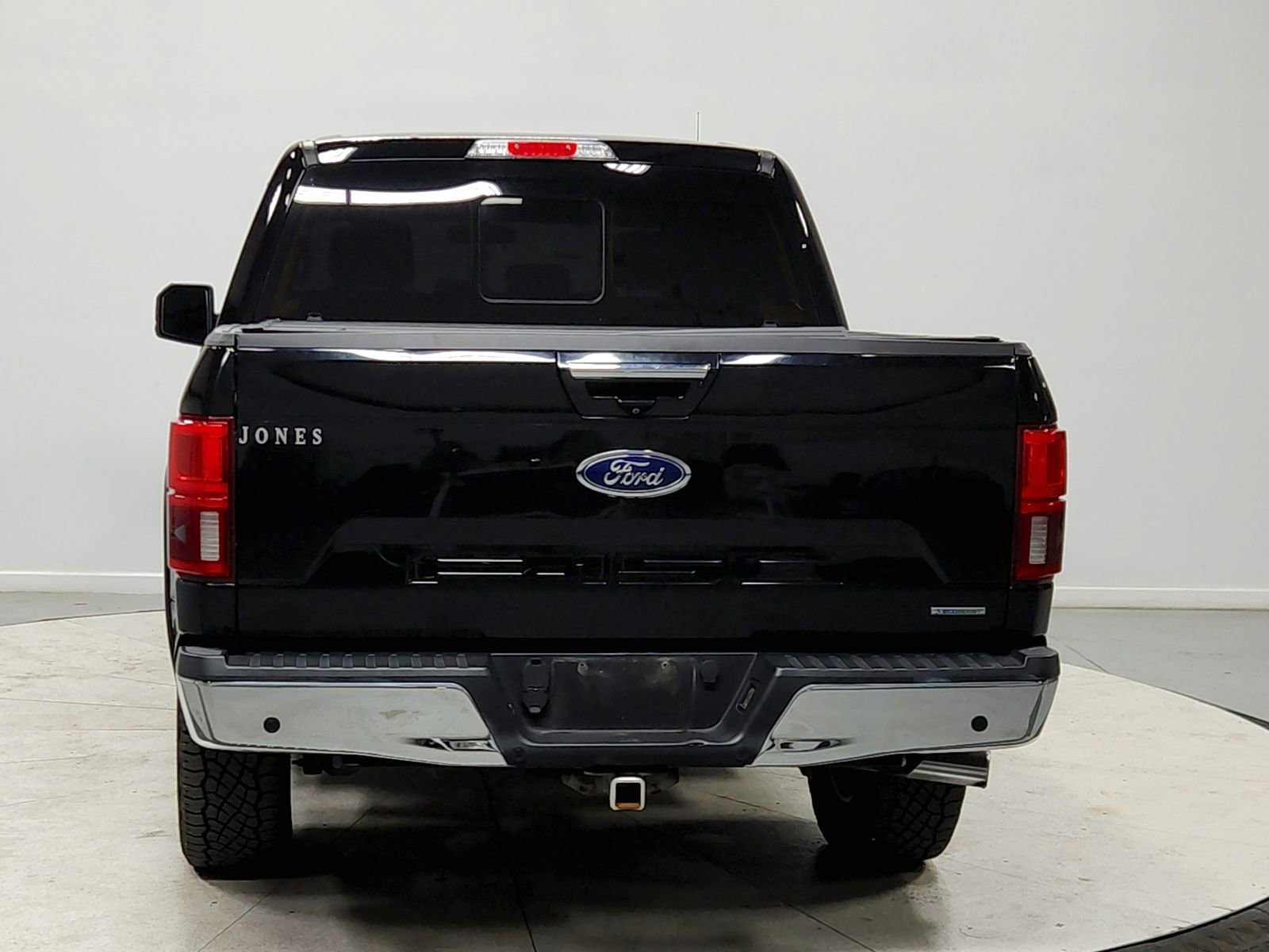 Used 2018 Ford F150 Lariat w/ Equipment Group 502A Luxury image 6