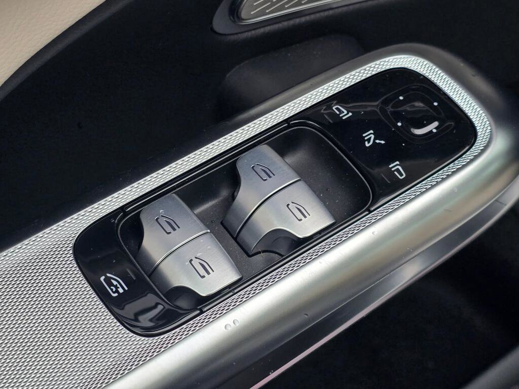 New 2026 Mercedes-Benz E 350 4MATIC Sedan image 33