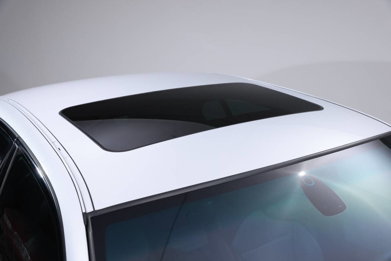 Used 2003 BMW M5 image 41