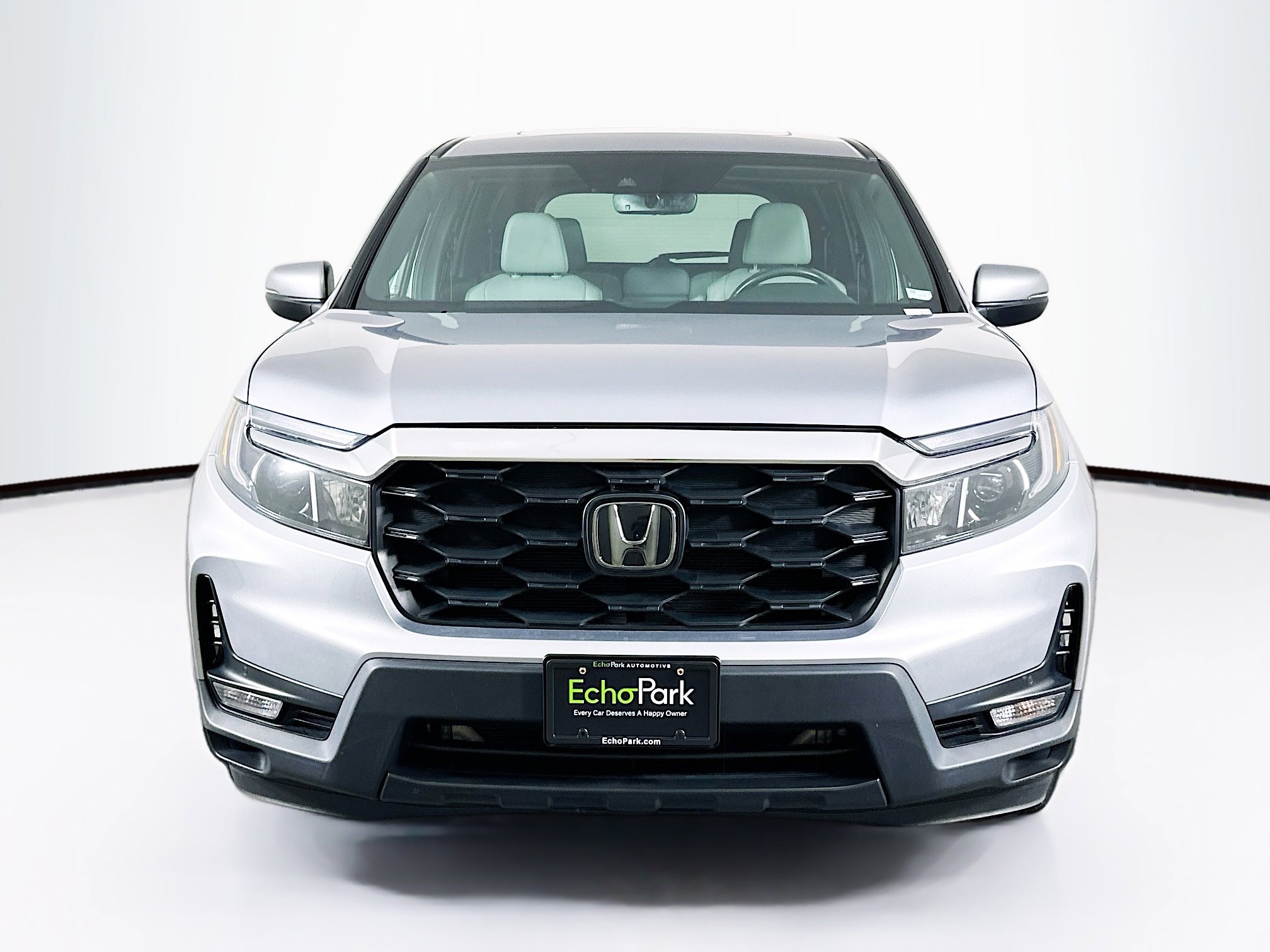 Used 2023 Honda Passport EX-L image 2