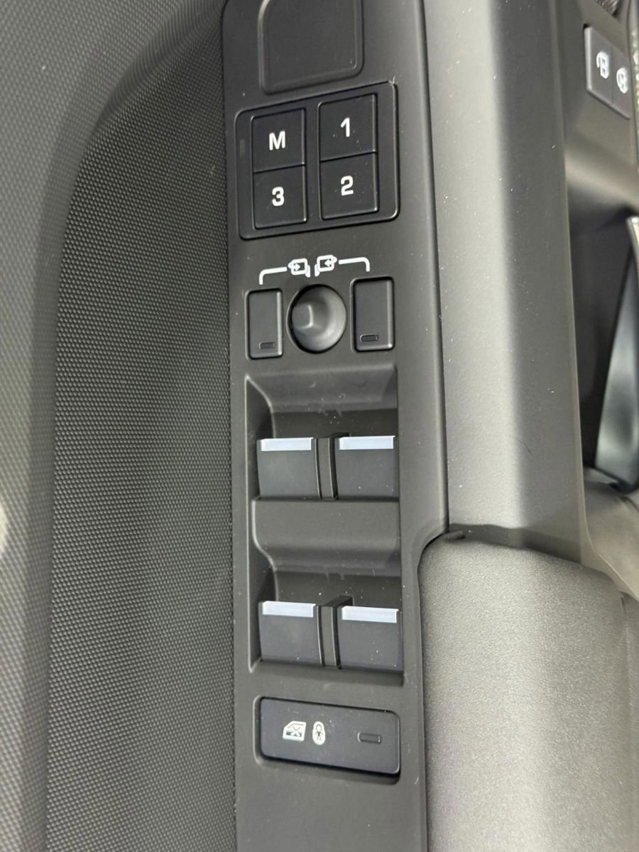 New 2026 Land Rover Defender 110 S image 23