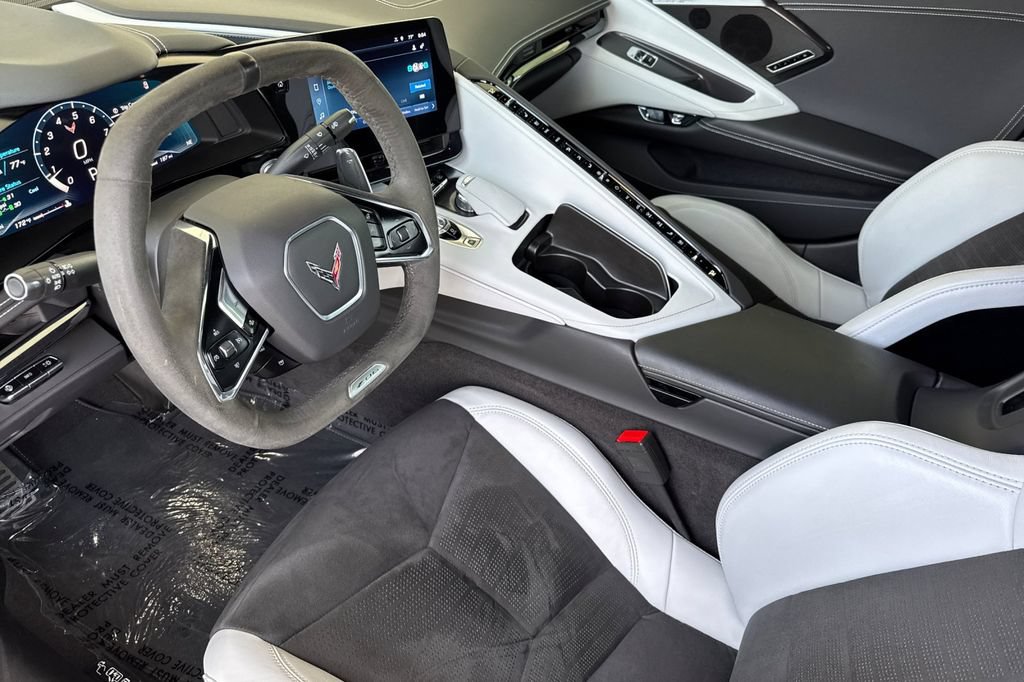 Used 2024 Chevrolet Corvette Z06 w/ Stealth Interior Trim Package RWD image 11