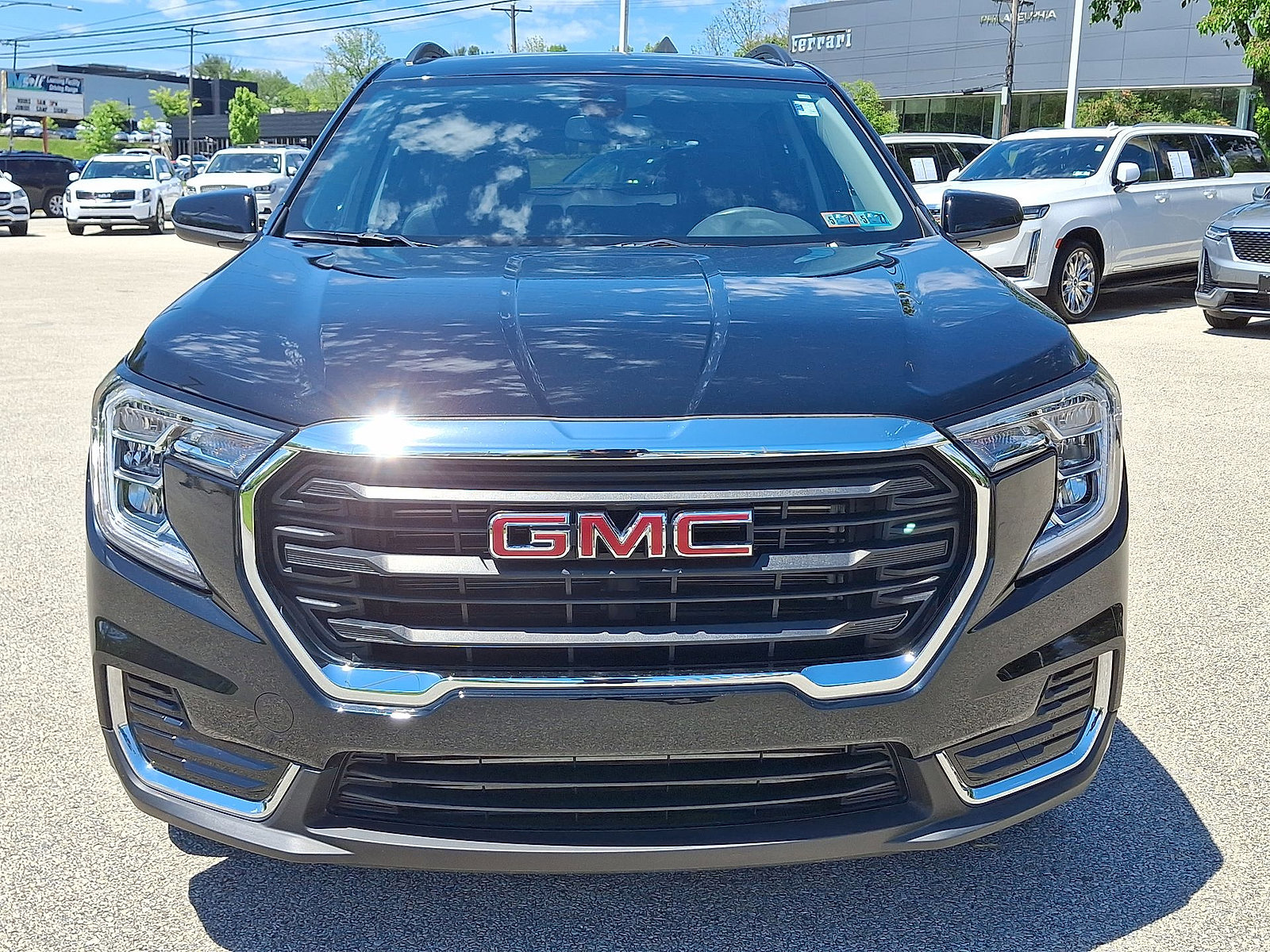 Used 2023 GMC Terrain SLE w/ Driver Convenience Package FWD image 29