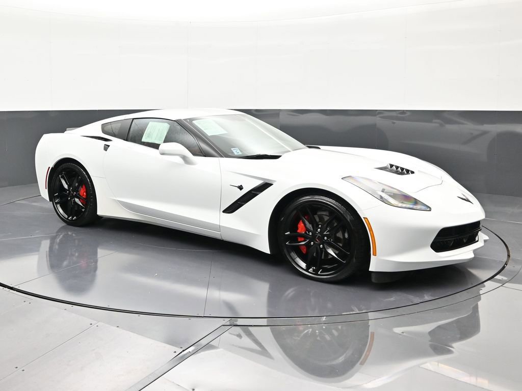 Used 2019 Chevrolet Corvette Stingray Coupe w/ Carbon Flash Badge Package RWD image 7
