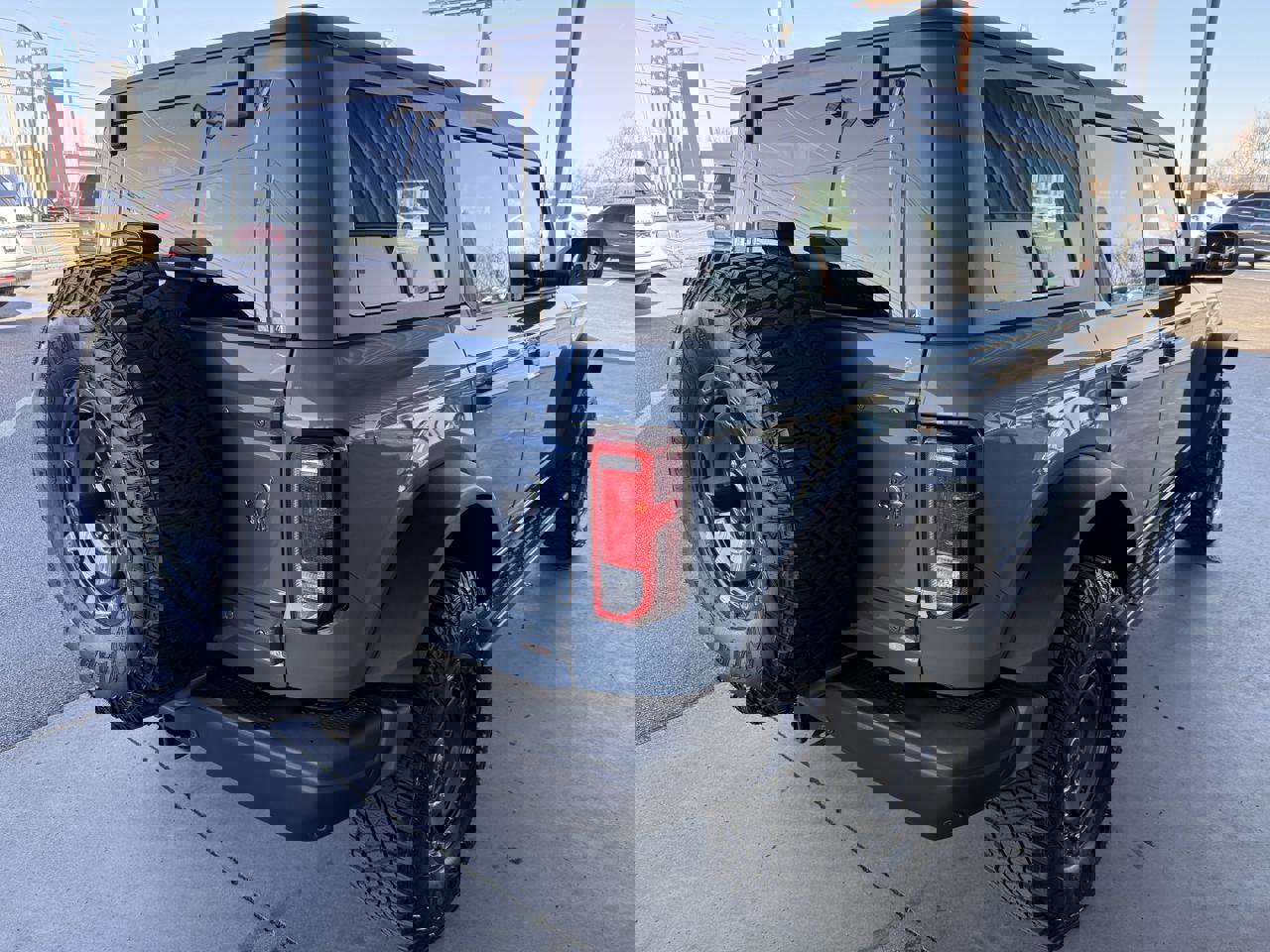 Used 2024 Ford Bronco Black Diamond image 6