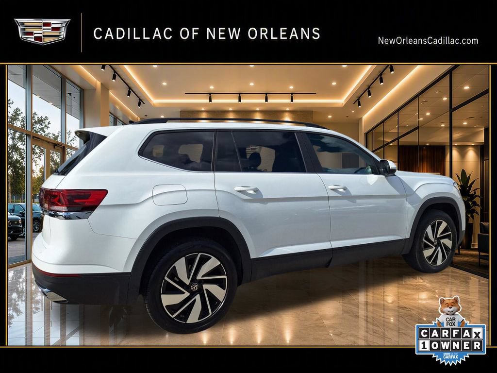 Used 2025 Volkswagen Atlas SE FWD image 3
