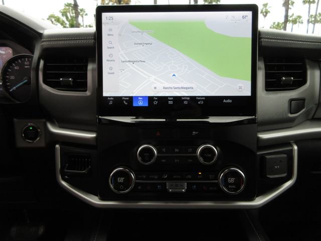 Certified 2023 Ford Expedition XLT image 18