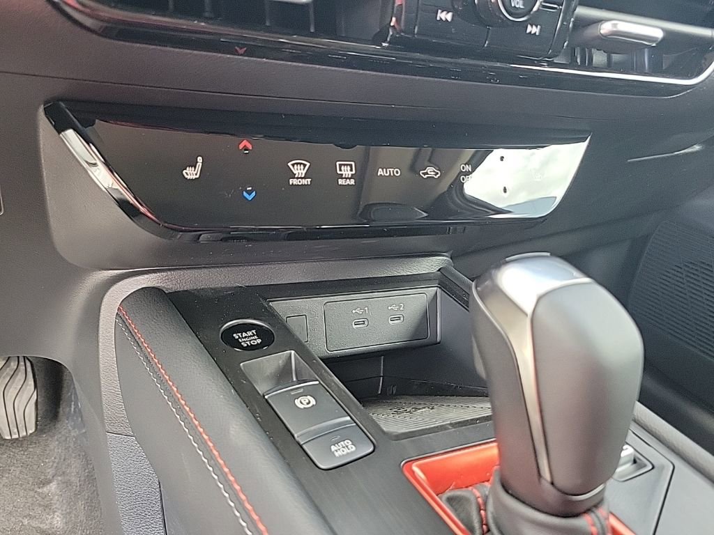 New 2026 Nissan Kicks SR w/ SR Premium Package image 27