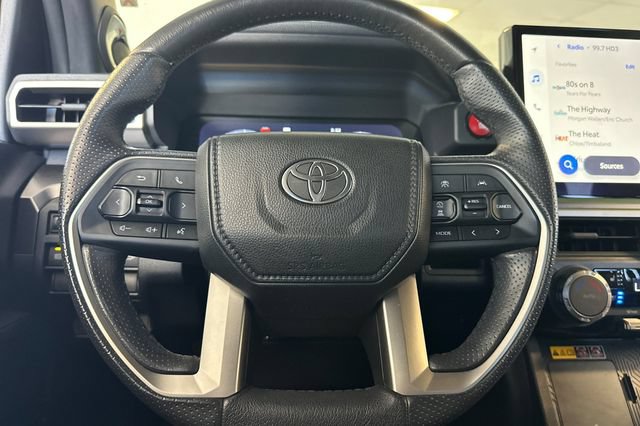 Certified 2025 Toyota 4Runner TRD Off-Road Premium AWD/4WD image 28