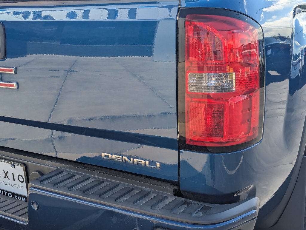 Used 2015 GMC Sierra 1500 Denali w/ Driver Alert Package AWD/4WD image 5