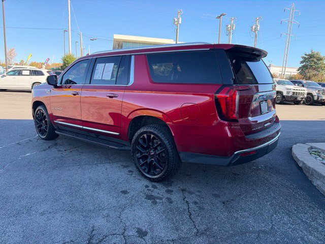 Used 2023 GMC Yukon XL SLT w/ Max Trailering Package AWD/4WD image 3