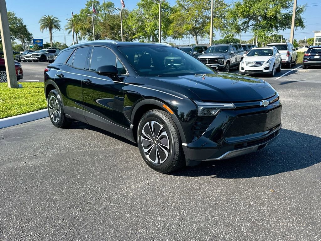 Used 2024 Chevrolet Blazer EV LT AWD/4WD image 3
