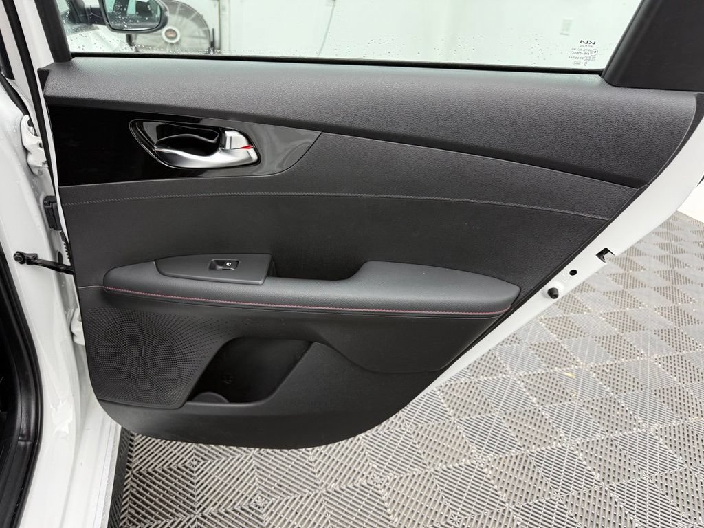Used 2023 Kia Forte GT FWD image 33