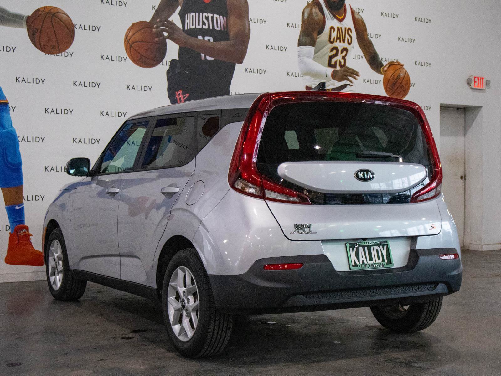 Used 2020 Kia Soul S FWD image 21