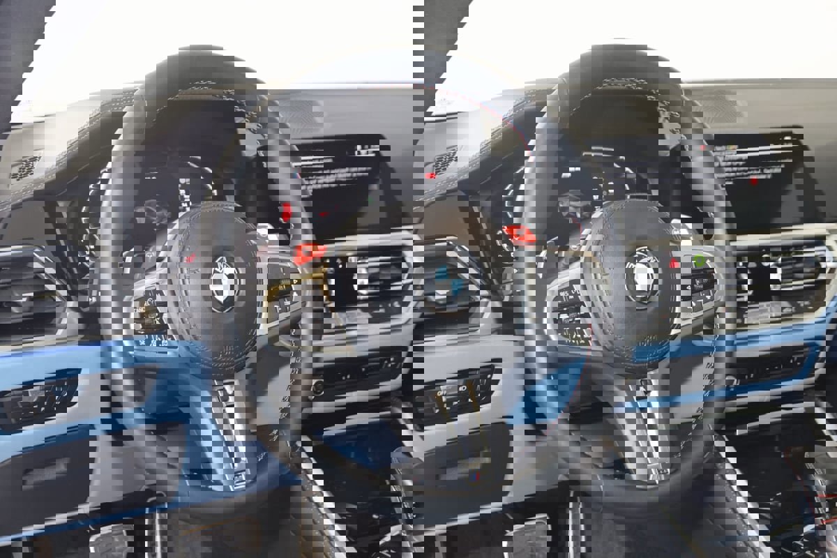 Used 2023 BMW M4 Competition image 6