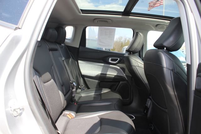 Used 2022 Jeep Compass Latitude w/ Sun and Sound Group image 33