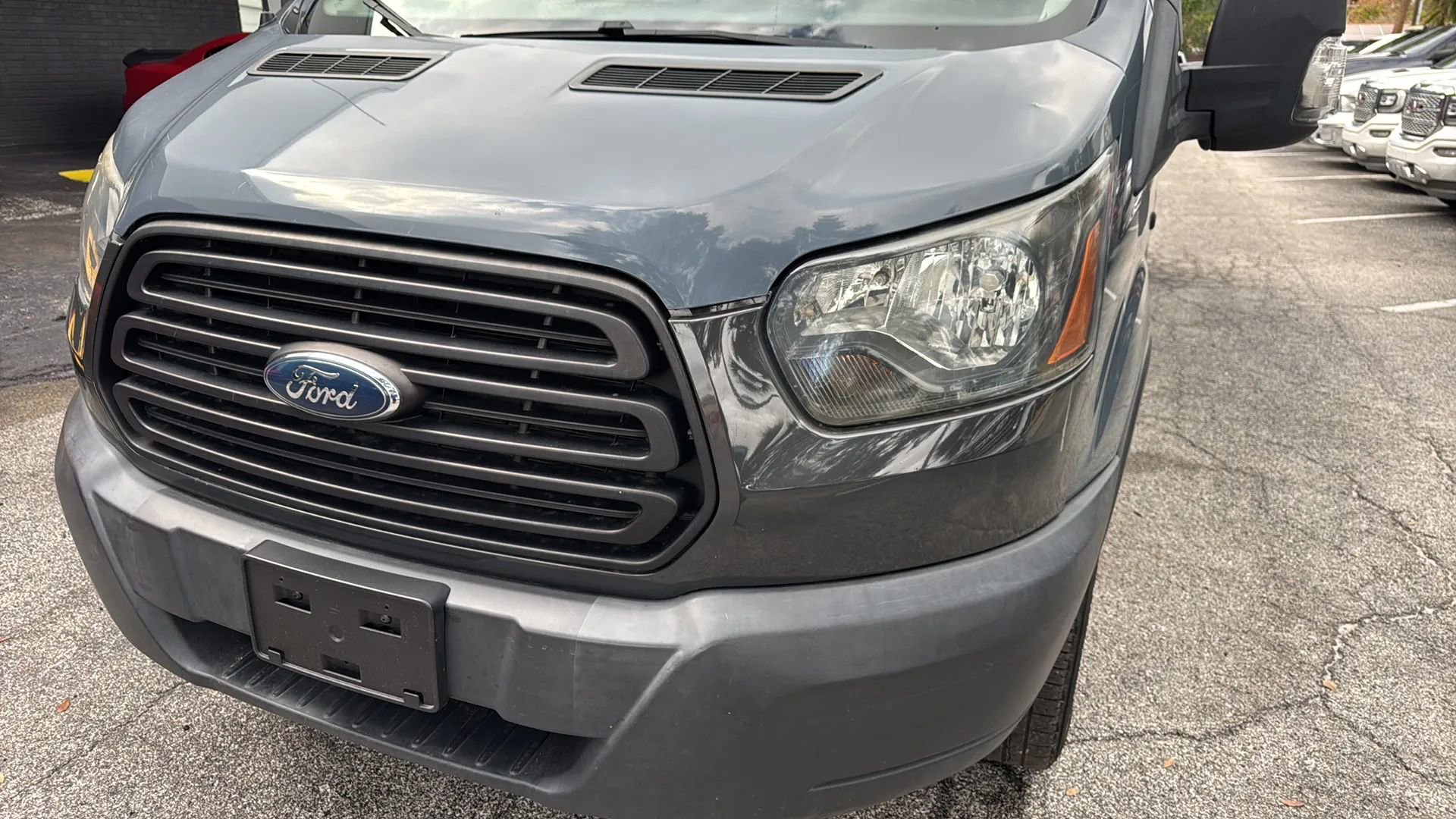 Used 2019 Ford Transit 250 148 High Roof Extended RWD image 27