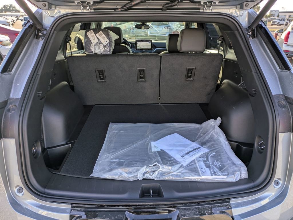 New 2026 Chevrolet Blazer RS FWD image 27