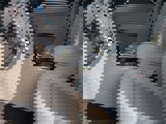 Used 2022 Volkswagen Atlas SE image 16