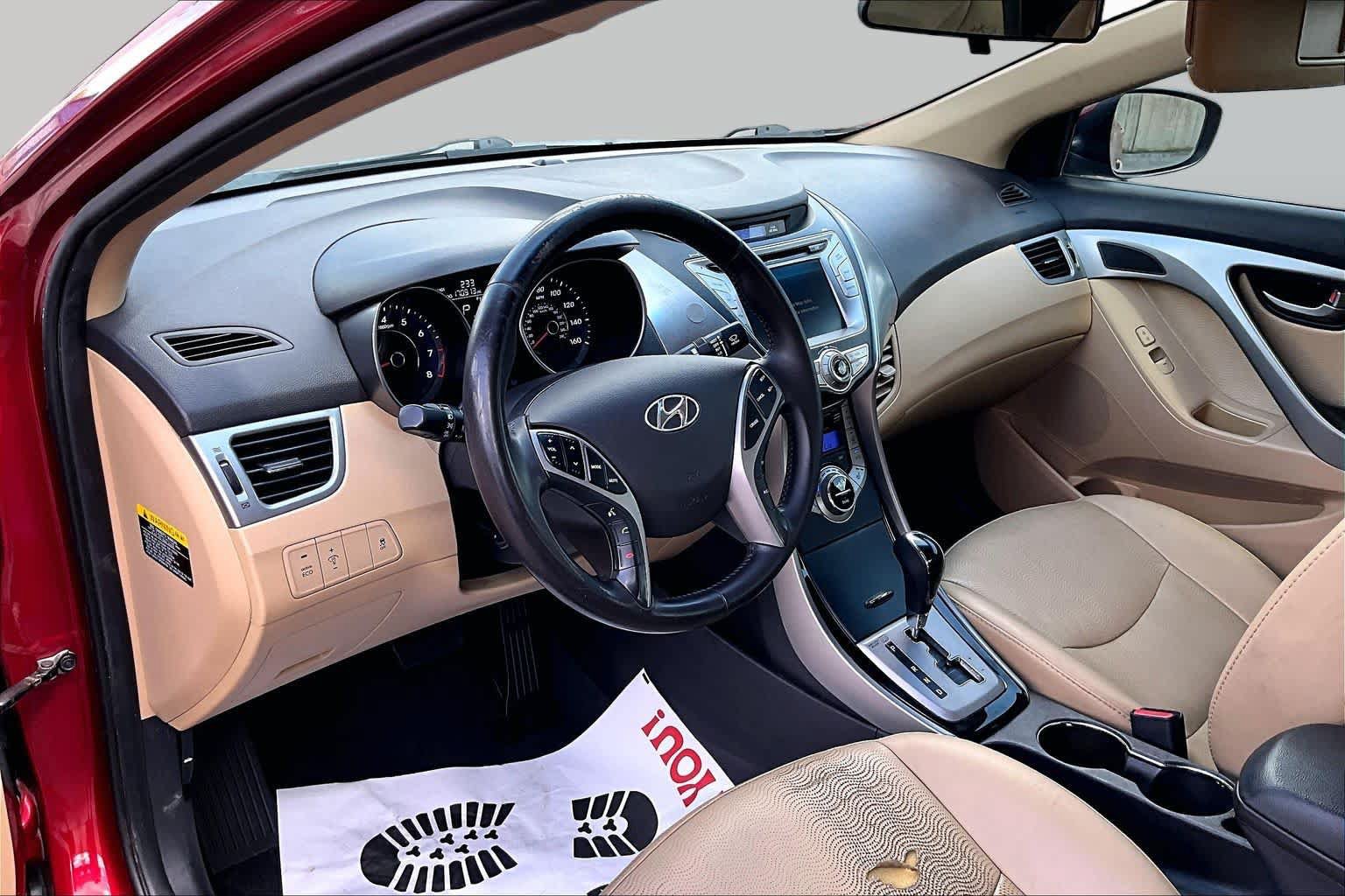 Used 2013 Hyundai Elantra Limited w/ Technology Pkg FWD image 18