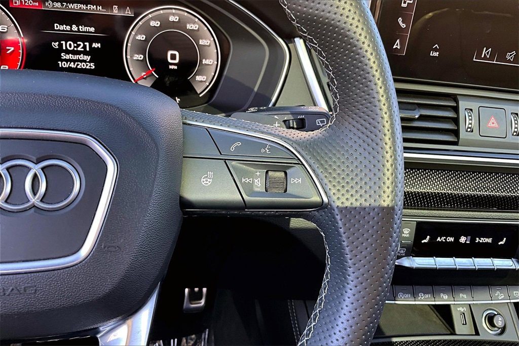Used 2024 Audi SQ5 Prestige image 12