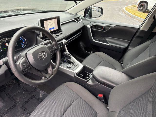 Certified 2025 Toyota RAV4 LE image 20