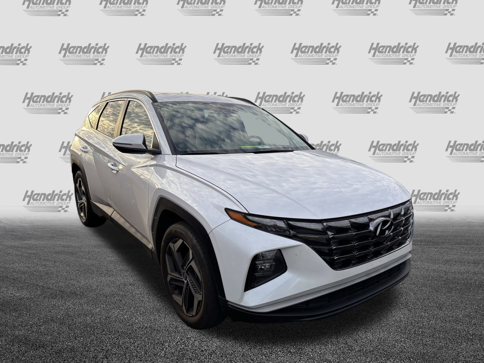 Used 2022 Hyundai Tucson SEL w/ Convenience + Premium Package image 2