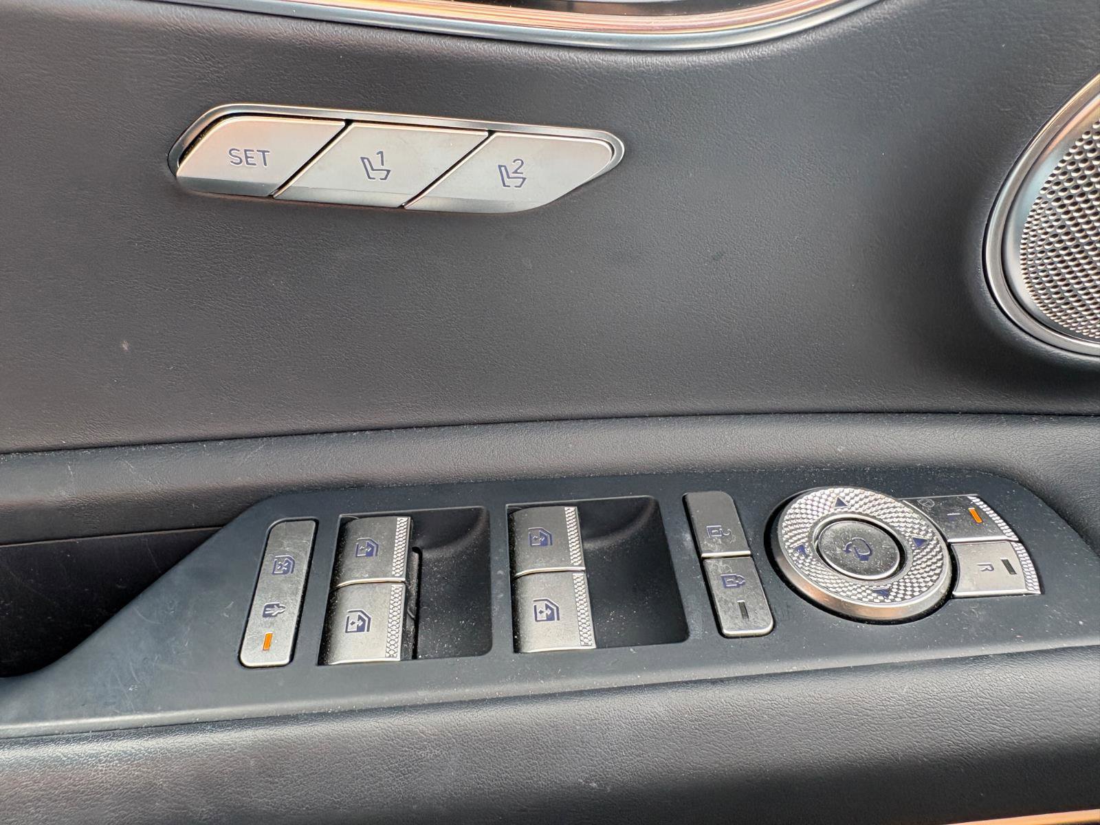 Used 2023 Genesis GV80 3.5T image 38