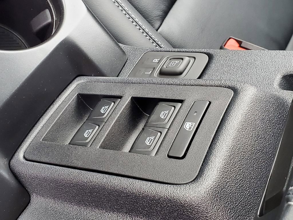 New 2025 Ford Bronco Outer Banks image 26