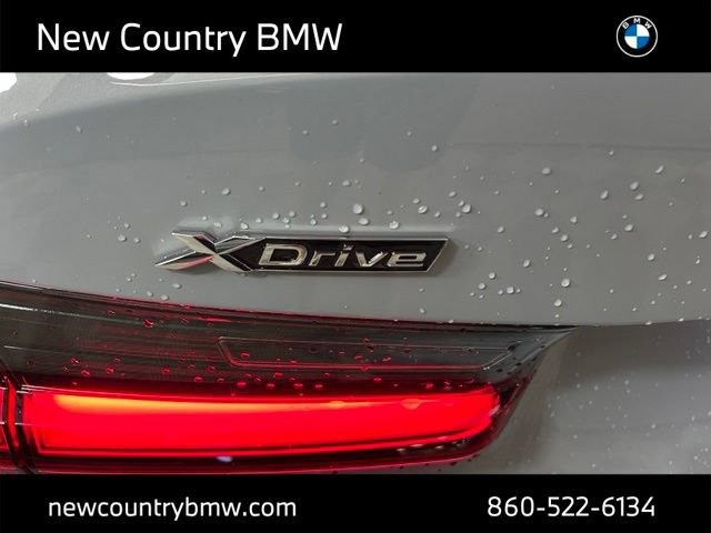 Used 2026 BMW 330i xDrive Sedan w/ M Sport Package AWD/4WD image 10