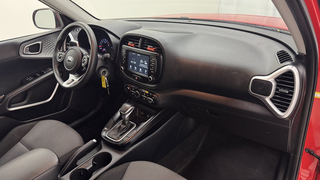 Used 2020 Kia Soul LX FWD image 25
