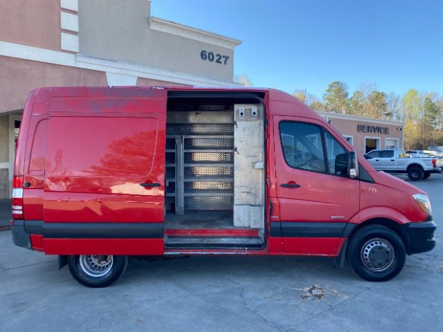 Used 2016 Mercedes-Benz Sprinter 3500 image 9