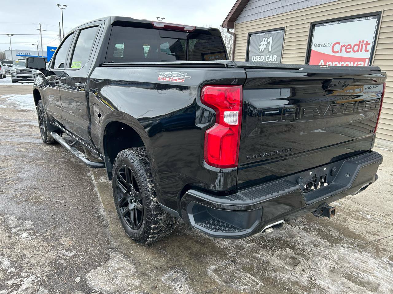 Used 2023 Chevrolet Silverado 1500 LT Trail Boss w/ Convenience Package II image 7