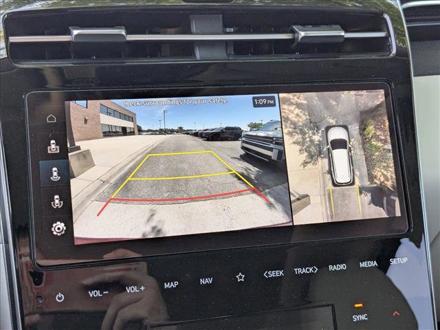 Used 2023 Hyundai Tucson Limited AWD/4WD image 13