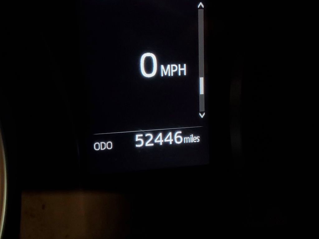 Certified 2022 Toyota Camry LE image 23