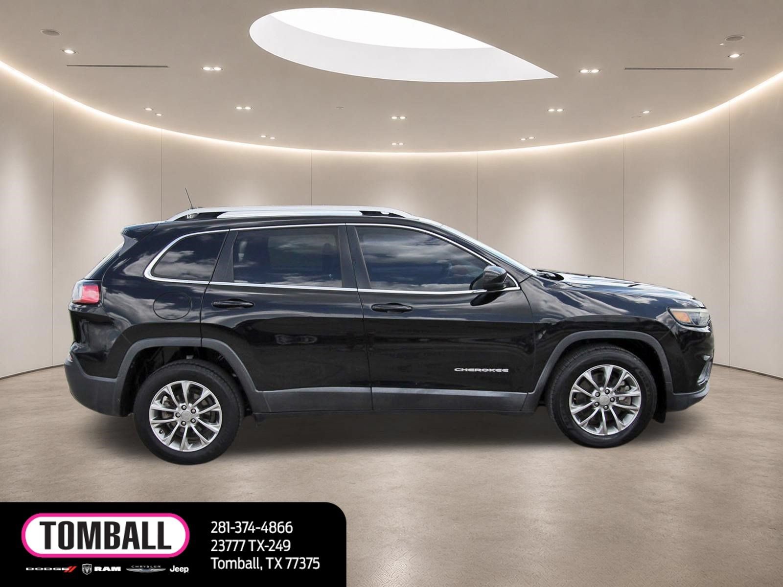Used 2019 Jeep Cherokee Latitude Plus FWD image 8