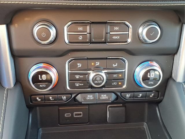 Used 2023 GMC Yukon SLT AWD/4WD image 20