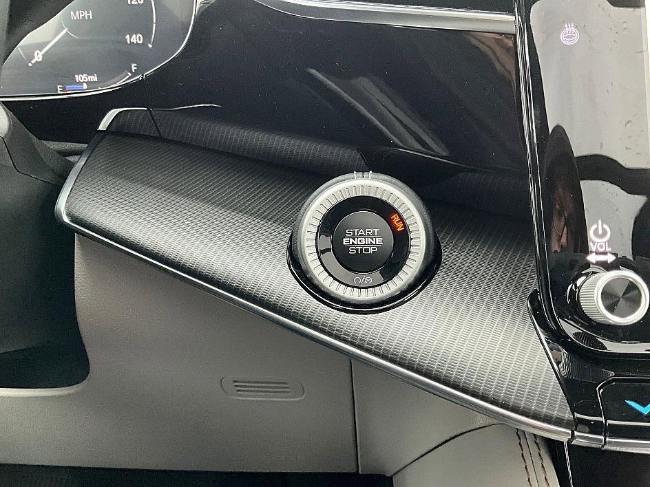 New 2026 Jeep Grand Wagoneer L Summit image 22