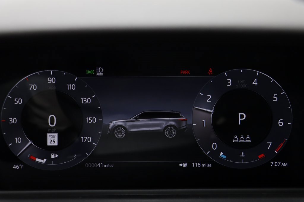 New 2026 Land Rover Range Rover Velar Dynamic SE image 8