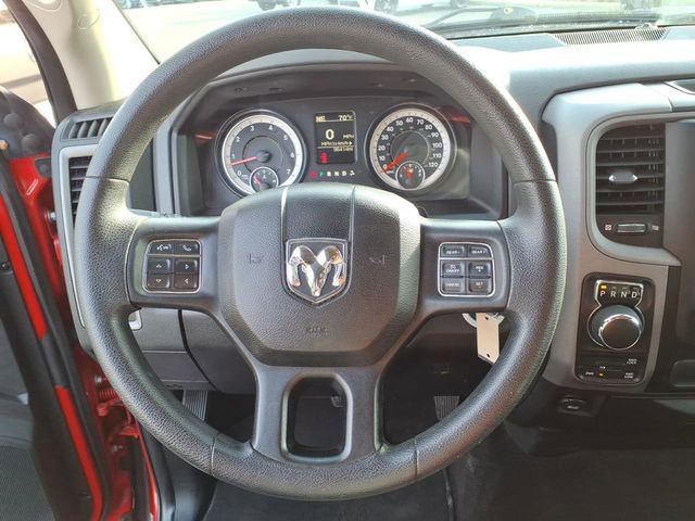 Used 2017 RAM 1500 Express AWD/4WD image 18