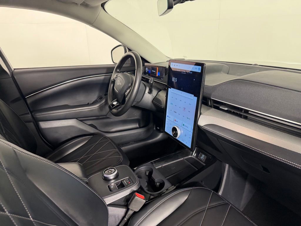 Used 2022 Ford Mustang Mach-E Select RWD image 30