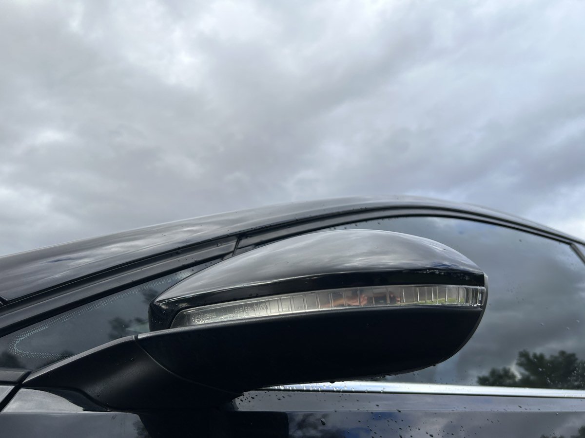 Used 2015 Volkswagen Golf SEL image 9