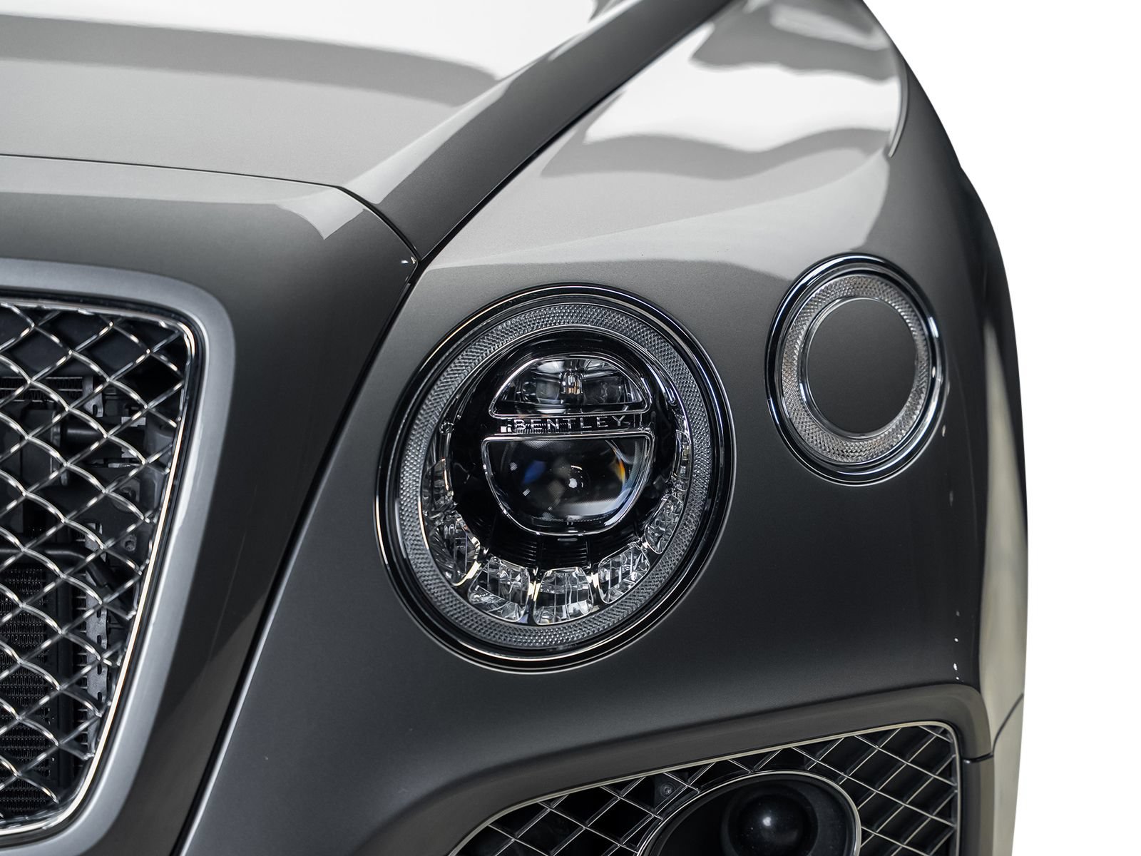 Used 2018 Bentley Bentayga AWD/4WD image 4