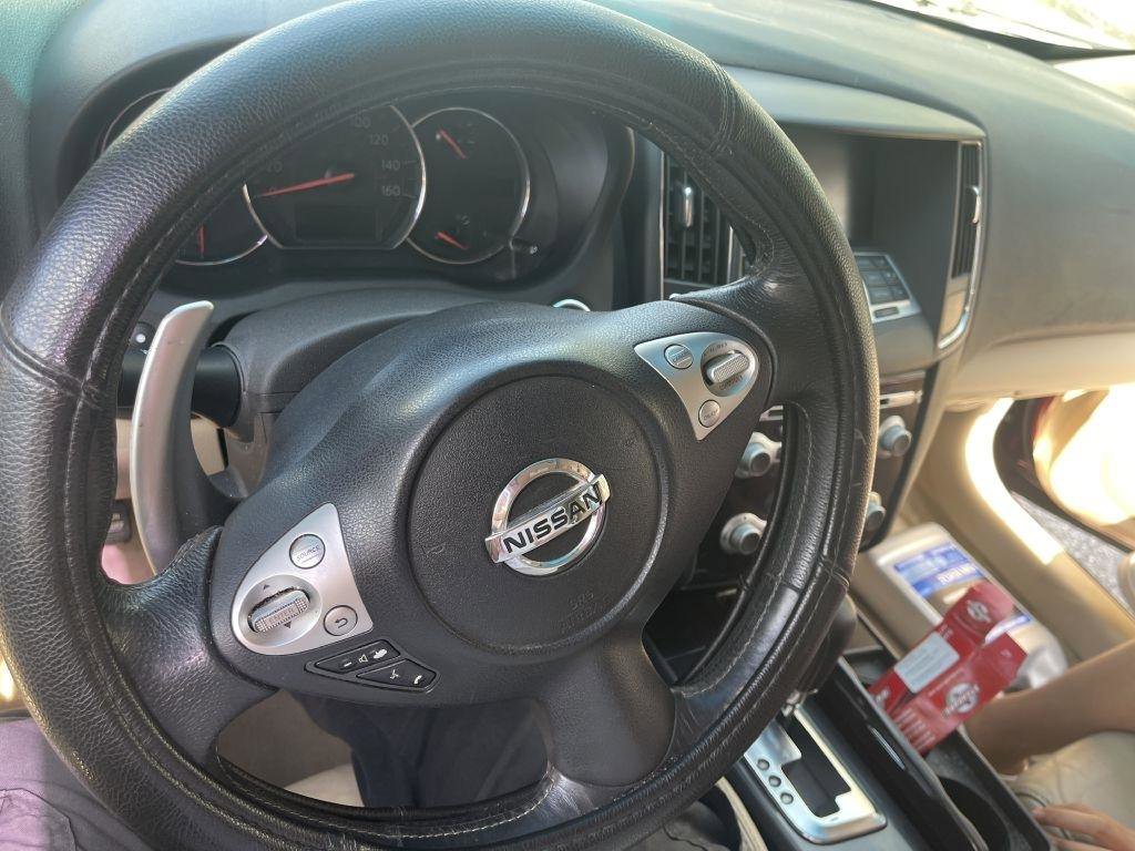 Used 2013 Nissan Maxima 3.5 SV w/ Premium Pkg FWD image 2