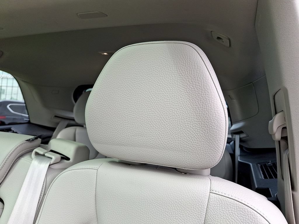 Used 2023 Volvo XC90 B5 Core w/ Protection Package Premier AWD/4WD image 27