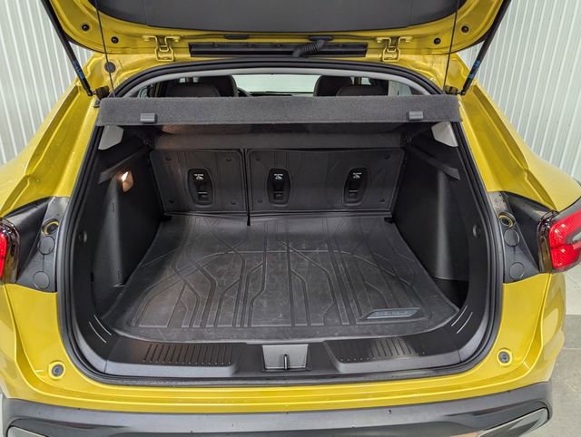 Used 2024 Chevrolet Trax ACTIV w/ Sunroof Package image 23