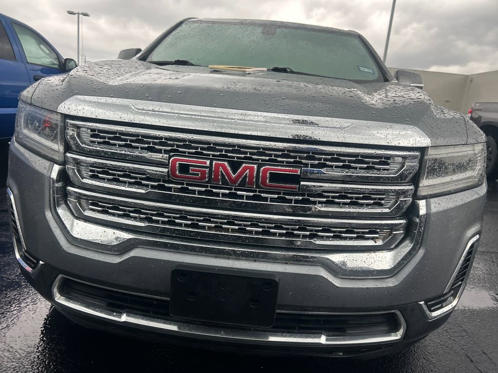 Used 2021 GMC Acadia SLE FWD image 2