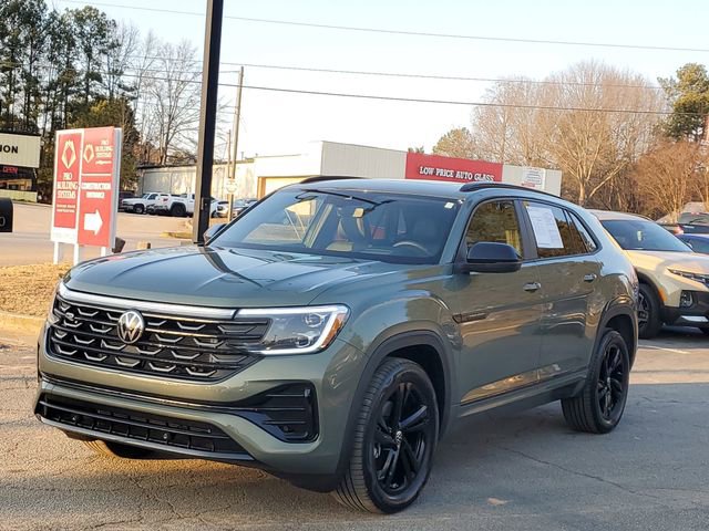 Certified 2026 Volkswagen Atlas Cross Sport SEL R-Line image 32