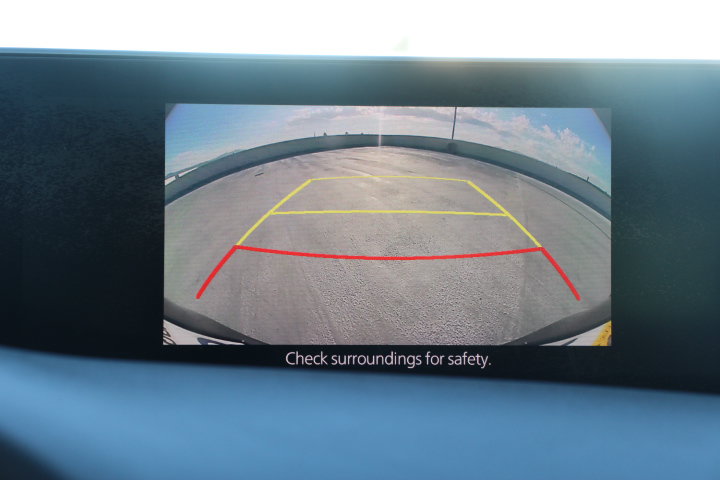Used 2019 MAZDA MAZDA3 Hatchback w/ Preferred Package FWD image 26