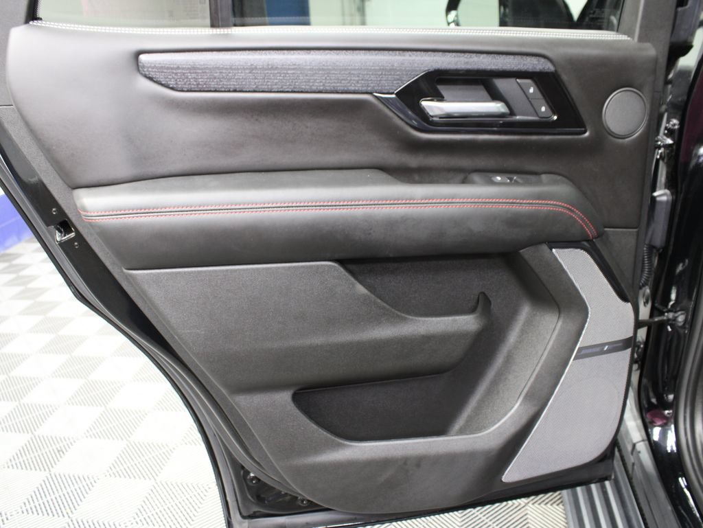 Used 2026 GMC Yukon AT4 Ultimate AWD/4WD image 76